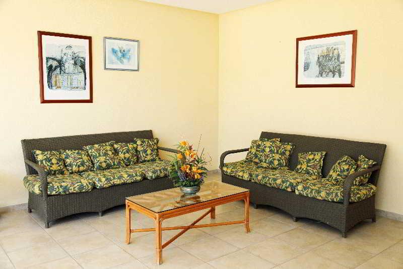 Aparthotel Aluasun Continental Park Playa de Muro  Esterno foto